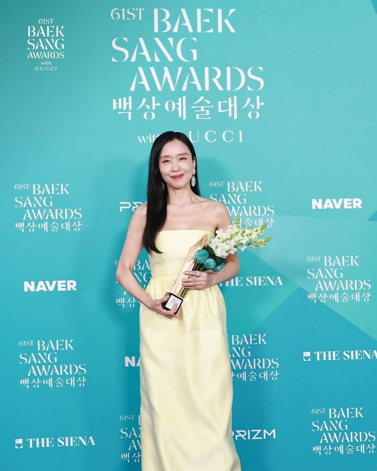 9 Artis Korea yang Melahirkan Anak di Usia yang Tak Lagi Muda, Ada yang Kembar - Lebih dari 35 Tahun Lho