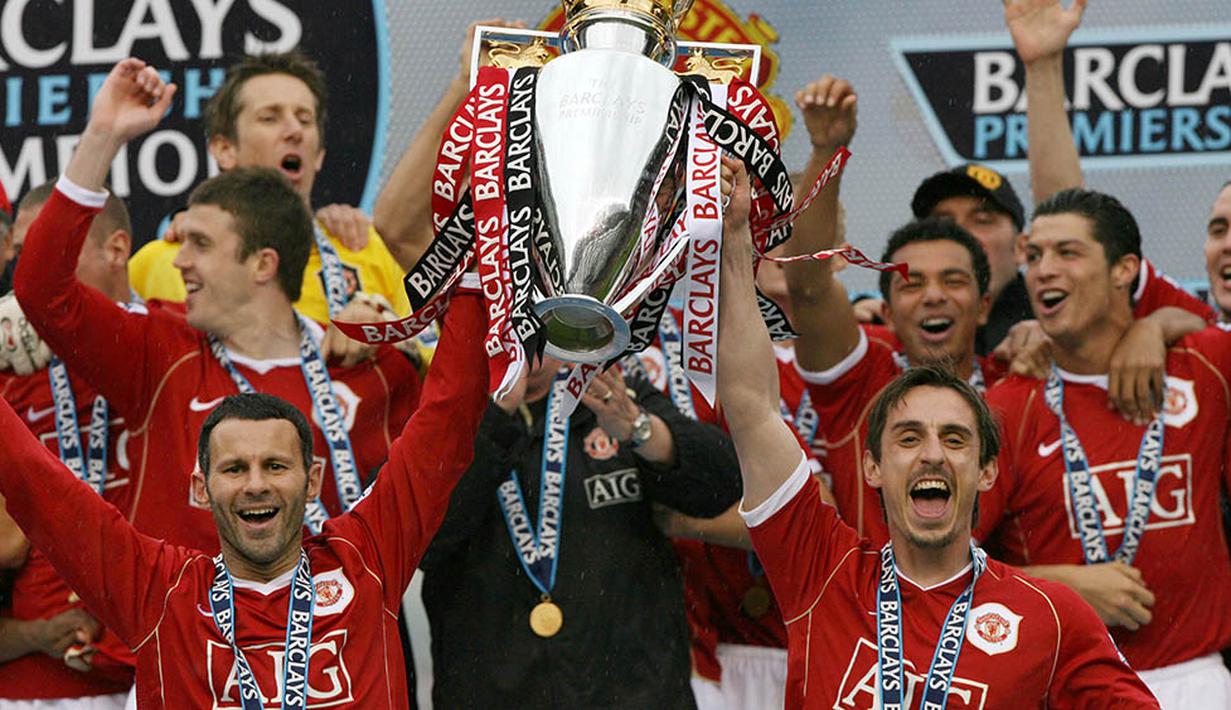 Pada kariernya bersama Manchester United, Ryan Giggs berhasil mempersembahkan 35 gelar juara untuk The Red Devils. (AFP/Paul Ellis)