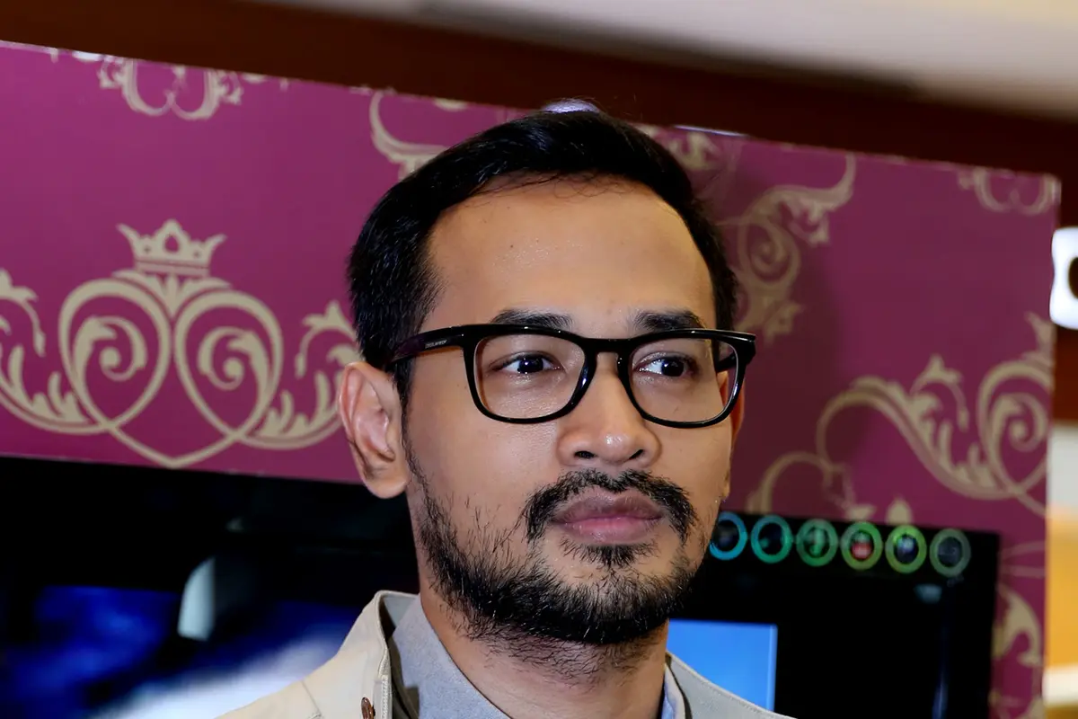 [Bintang] Oka Antara