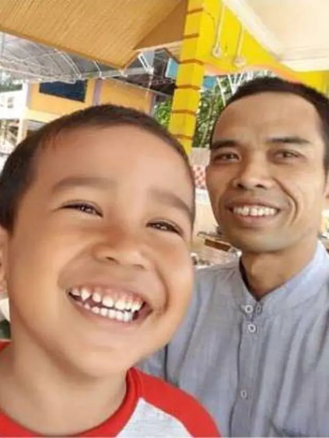 5 Potret Kebersamaan Ustaz Abdul Somad Bersama Anak, Akrab dengan Fatimah Az Zahra