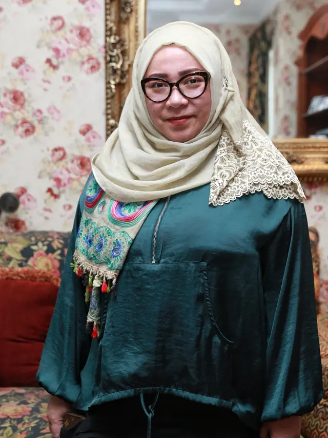 [Bintang] Pergi ke Palestina, Melly Goeslaw Siap Mati