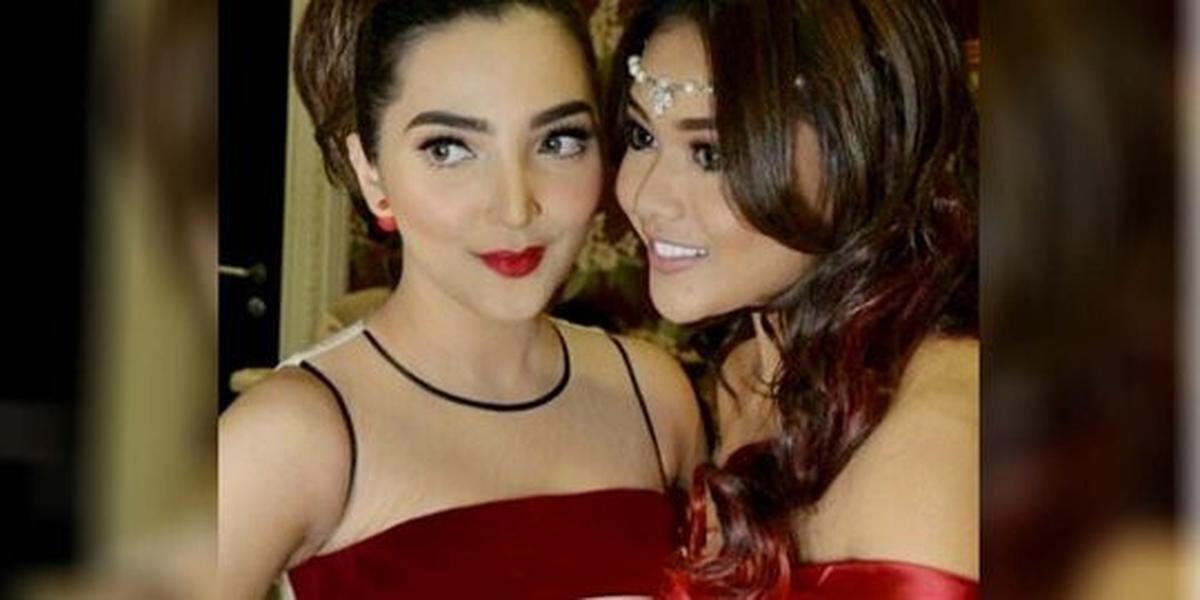 Aurel: Saya akan tersenyum seperti tidak ada yang salah