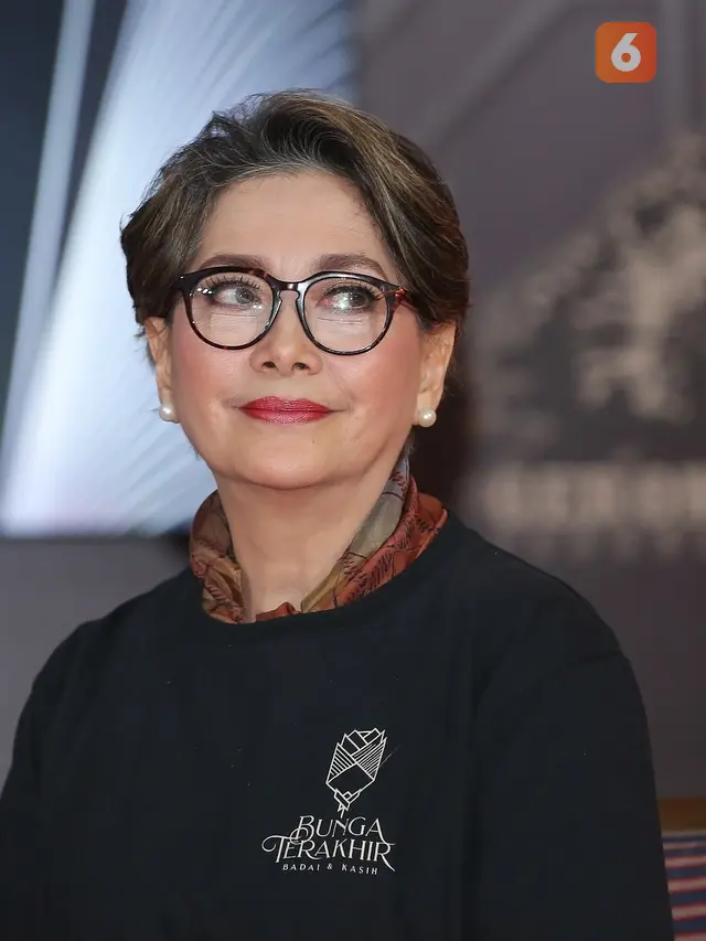 [Bintang] Widyawati