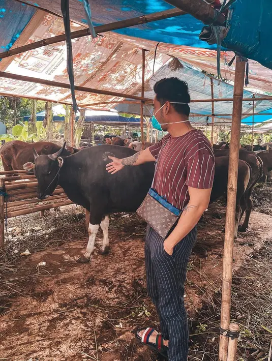 Robby Purba. (Foto: Instagram @robbypurba)