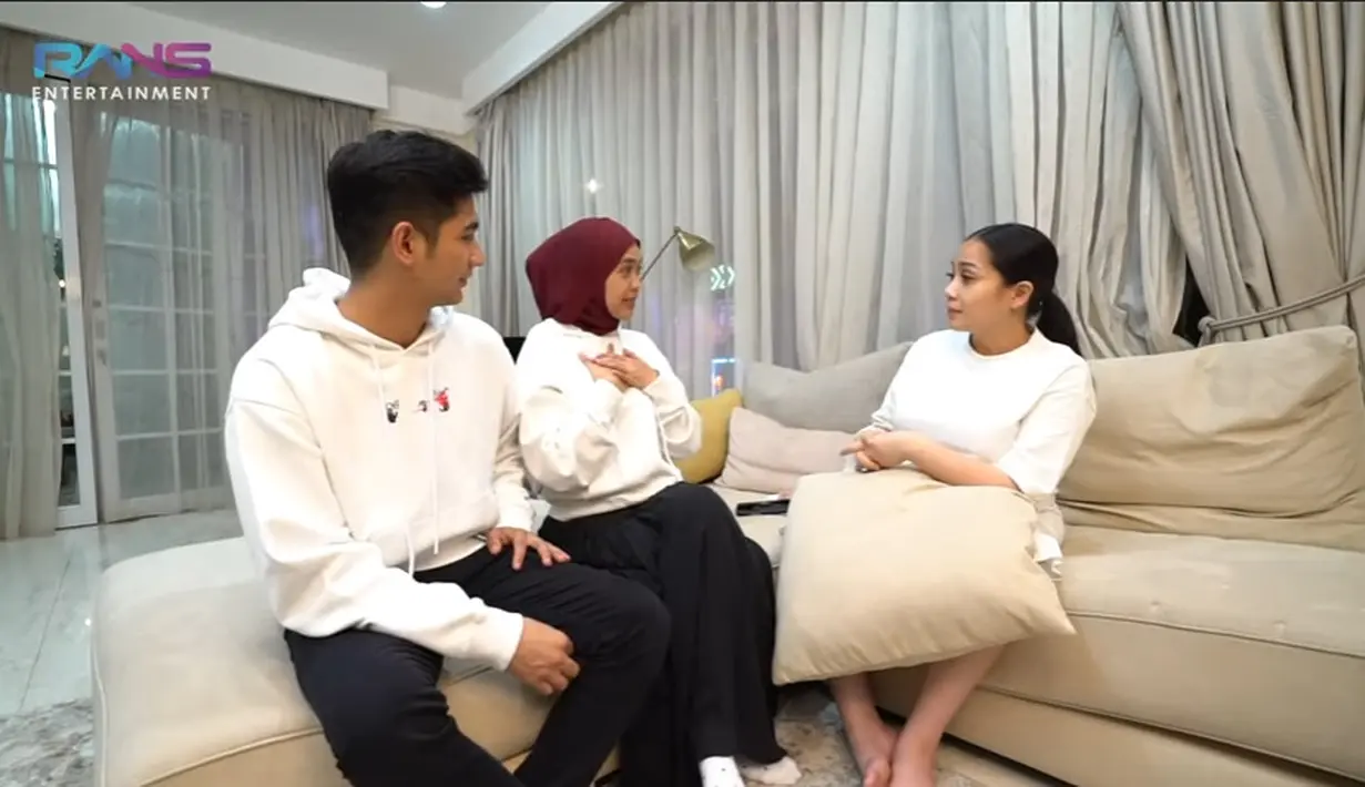 Ria Ricis dan Teuku Ryan (Youtube/Rans Entertainment)