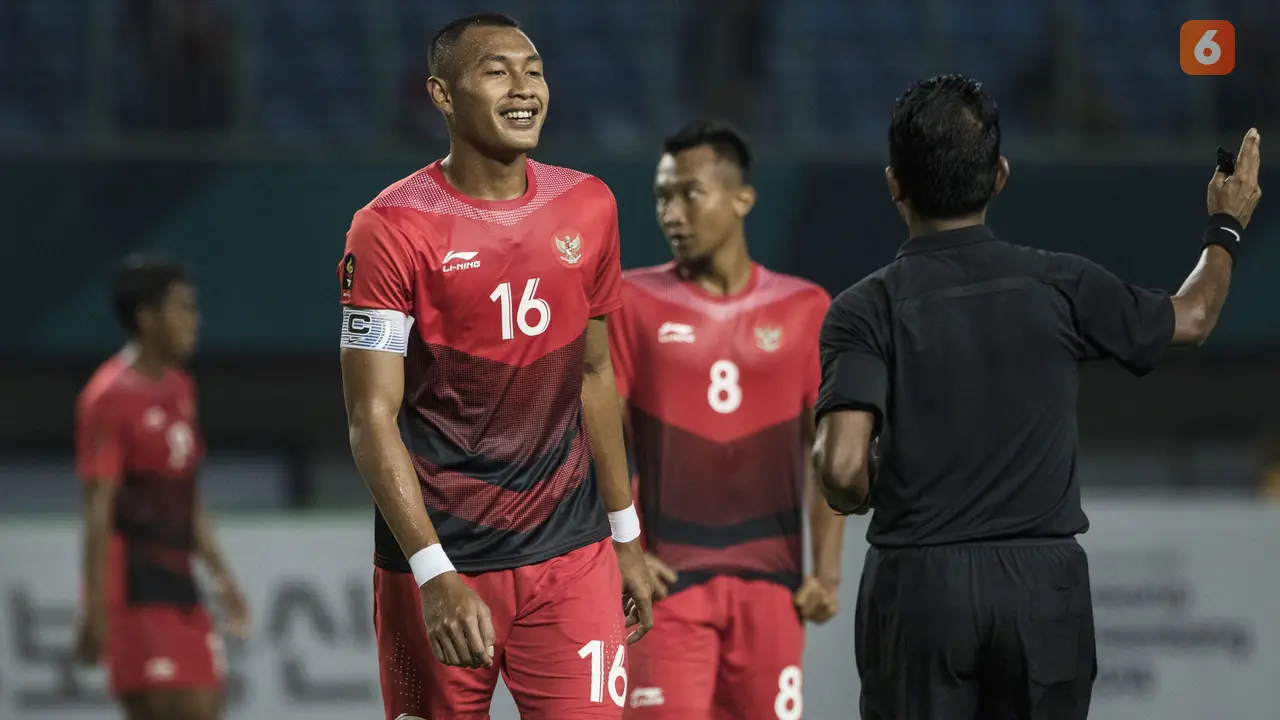 Sepak Bola : Indonesia Vs Palestina