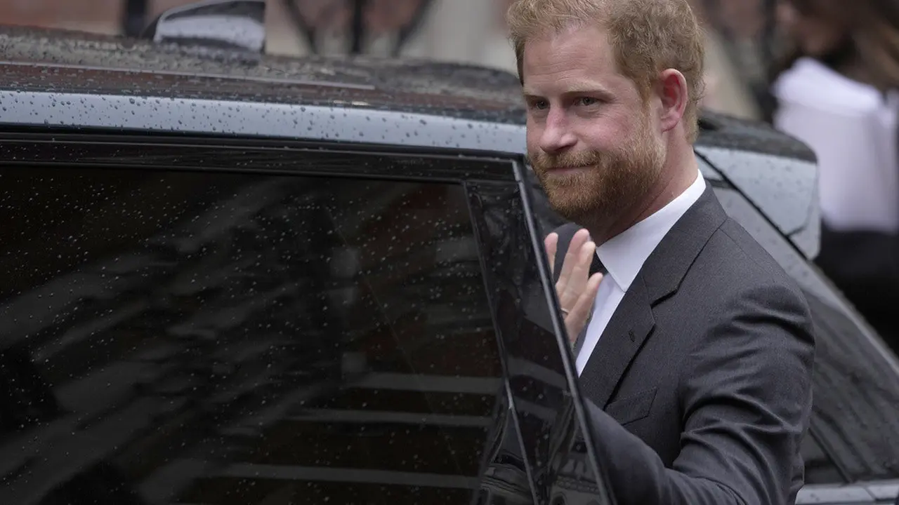 Pangeran Harry. (AP Photo/Kin Cheung)
