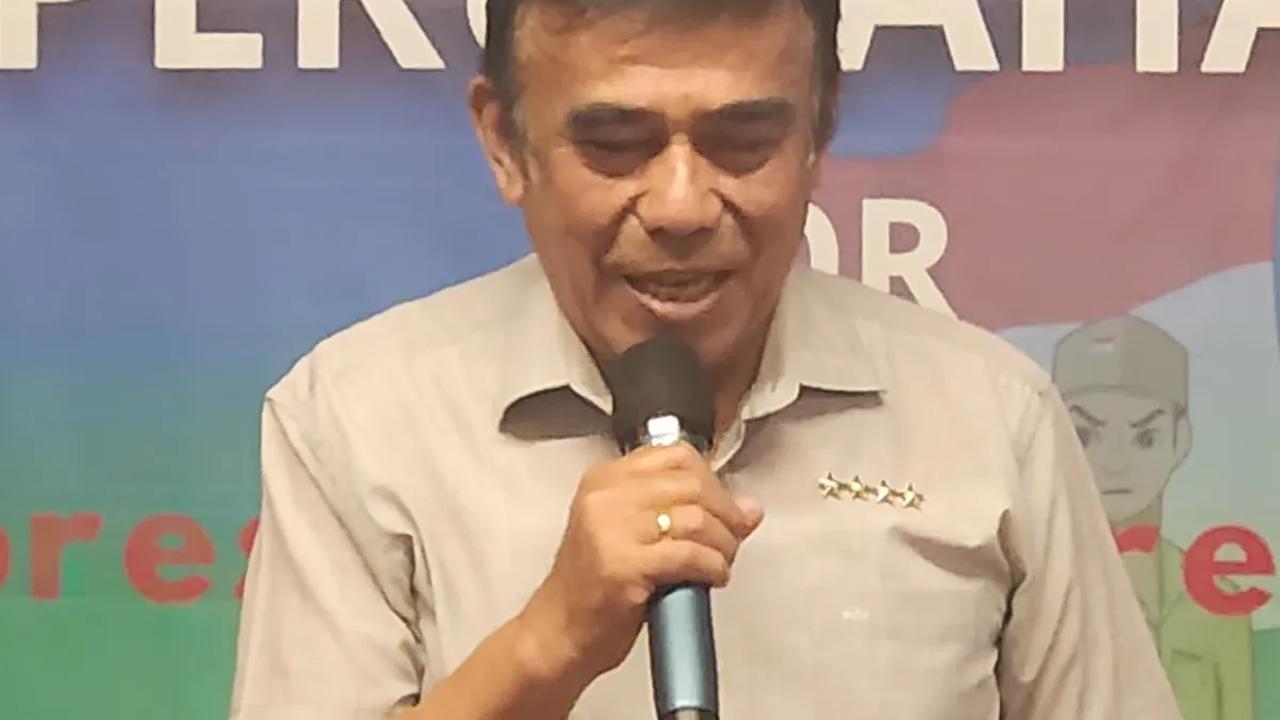 VIDEO: Bertabur Bintang Dewan Penasihat AMIN: Jenderal Fachrul Razi Hingga Eks Wakapolri