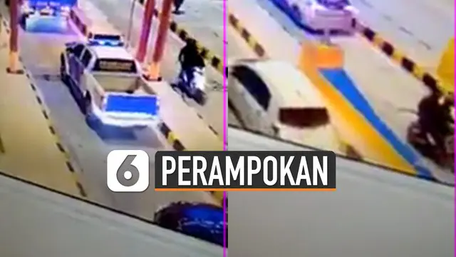 Pelaku menyerang sampai melewati portal pintu tol, namun supir truk boks langsung tancap gas.