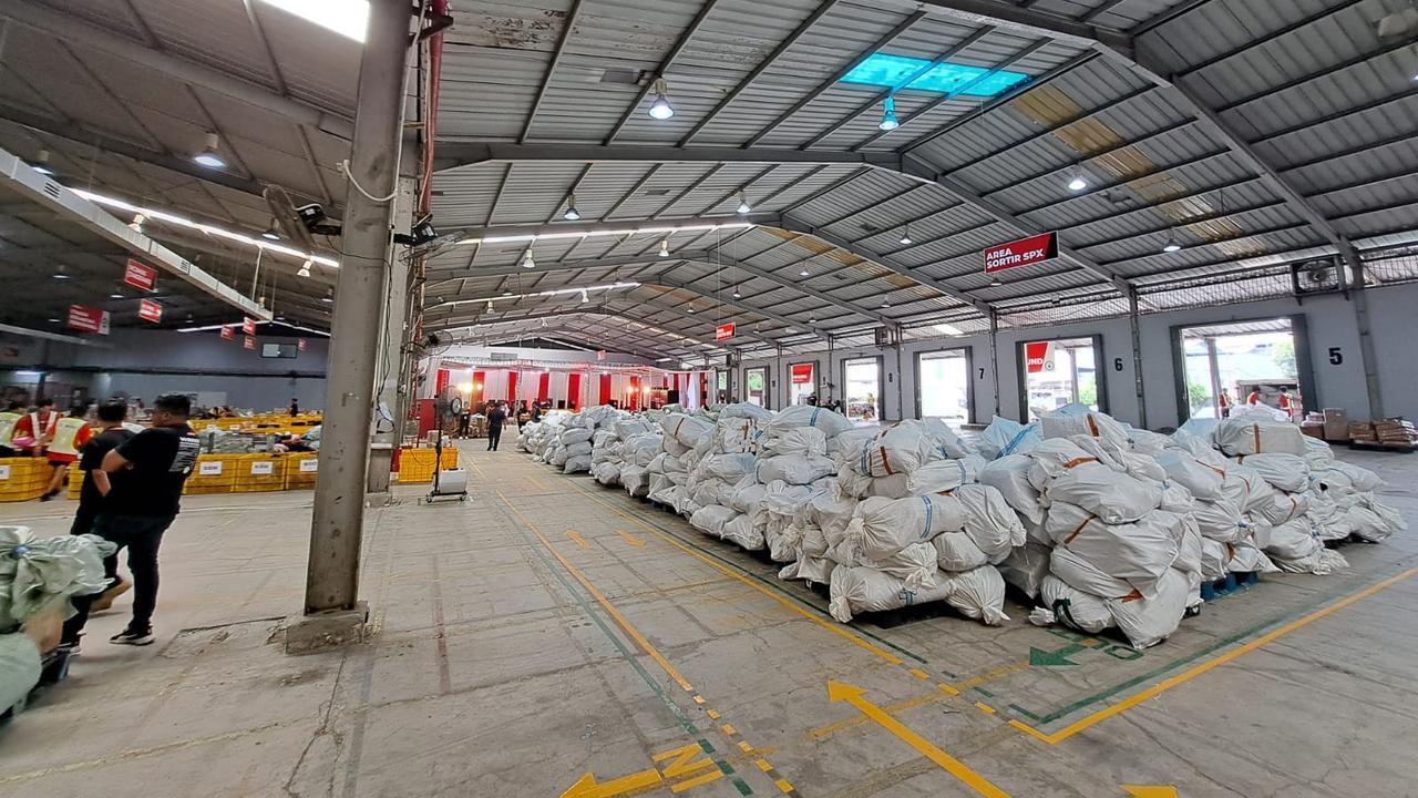 Punya Megahub dekat Bandara, Lion Parcel Optimis Mampu Tingkatkan Pengiriman Harian Hingga 200 Ton