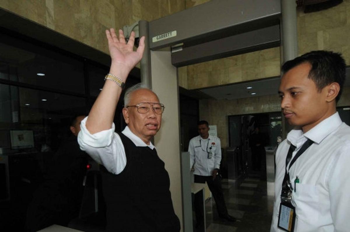 Ketua Dewan Pers Bagir Manan mendatangi KPK