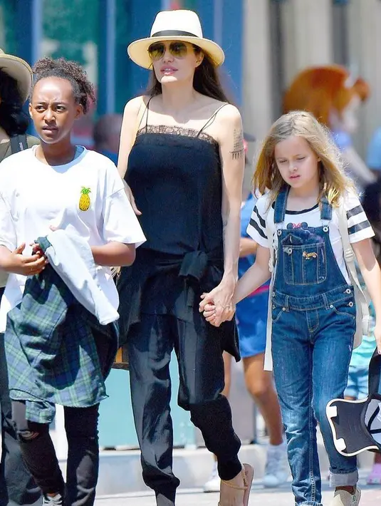 (Instagram/angelinajolieofficial)