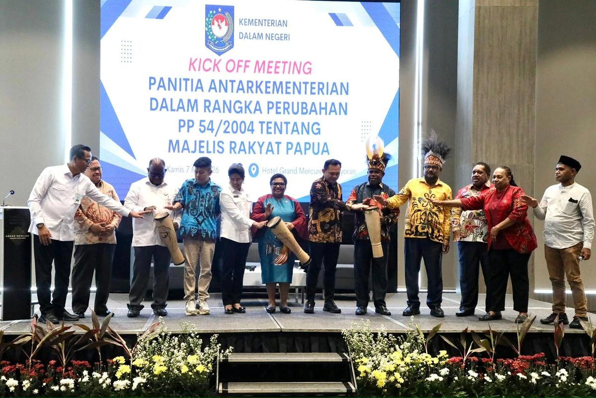Susun RPP Perubahan Kedua PP 54 Tahun 2004, Wamendagri RIbka Haluk Perkuat Peran Majelis Rakyat Papua