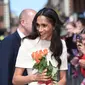 Dilansir dari Cosmopoltan, Meghan sendiri dikabarkan mengecilkan lingkaran pertemanannya sejak menikah dengan Pangeran Harry. (EDDIE MULHOLLAND / POOL / AFP)