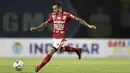 4. Paulo Sergio (Bali United) - Gelandang asal Portugal ini kualitasnya tak perlu diragukan lagi. Meski usianya sudah mencapai 36 tahun, Sergio adalah sosok yang diandalkan dalam penyerangan Bali United. (Bola.com/Yoppy Renato)