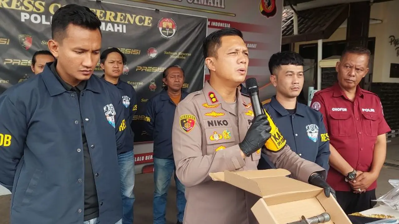 Polisi tangkap dua pelaku pembunuhan siswa SMP di Kampung Gajah Bandung