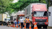 Temuan Kementerian Perhubungan (Kemenhub) terkait kendaraan angkutan barang yang melanggar aturan.