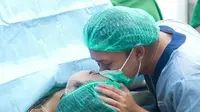 Mahalini Melahirkan Bayi Perempuan, Rizky Febian Umumkan Nama Zairee Selina Quinlyn Kareema