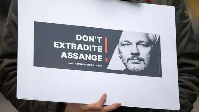 Dukungan untuk Pendiri Wikileaks Julian Assange