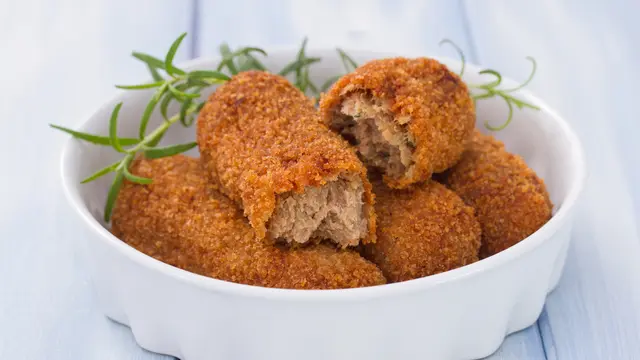 kroket ayam kari