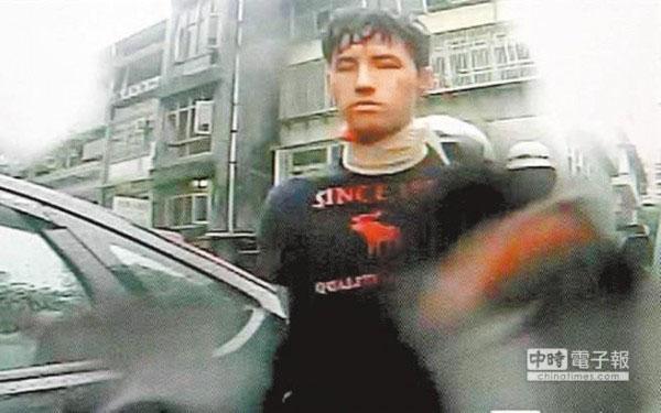Zhang saat ditangkap | Foto: copyright stomp.com.sg