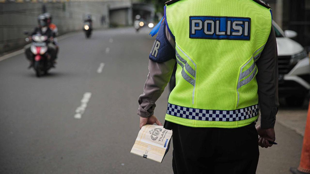 Doni mengkalim selama tilang uji emisi akan dilakukan secara ketat sehingga tidak memberikan celah kepada petugas di lapangan untuk melakukan pungli.<br>