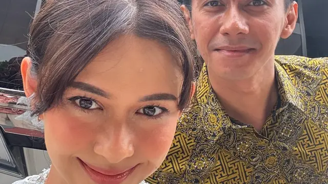 Potret Nana dan Naysilla Dampingi Jamal Mirdad saat Dilantik Anggota DPR RI PAW (credit: instagram/nanamirdad_)