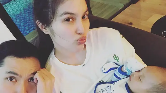 [Bintang] Sibuk Urus Bayi, 3 Seleb Ini Tetap Kelihatan Cantik Natural Tanpa Makeup