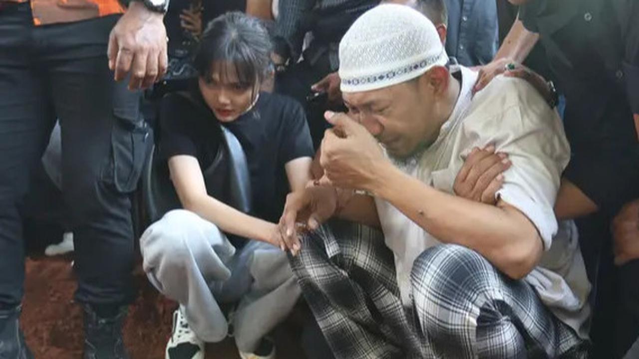 Menggenapi Ibadah Istri Tercinta, Suami Mpok Alpa Siapkan 1.800 Liter Beras Fidyah