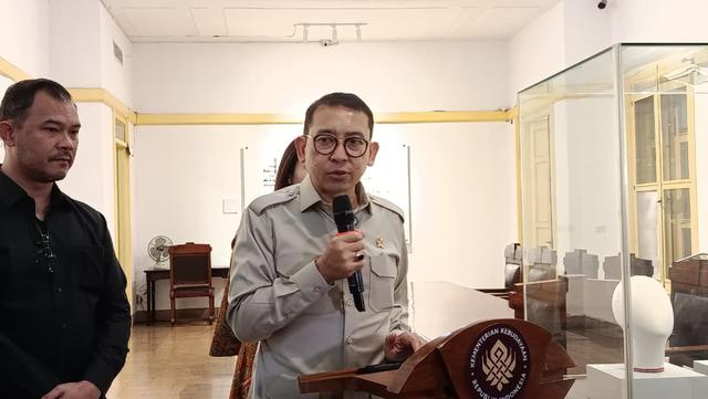 Fadli Zon Sebut Soeharto Tak Terlibat Genosida, Penuhi Syarat Jadi Pahlawan Nasional