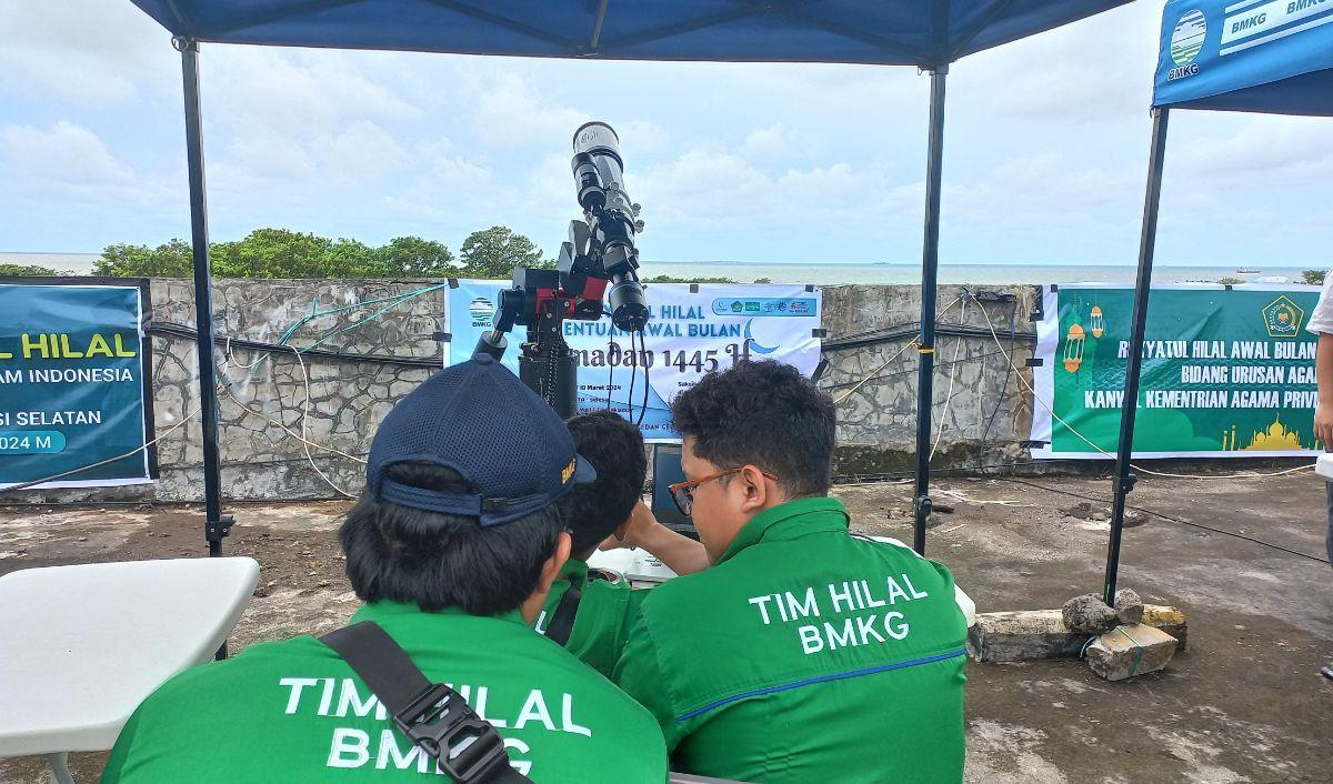Cecep Nurwendaya menyebut, kondisi hilal di Indonesia saat ini masih sangat rendah yakni kurang dari 1 derajat. <br>
