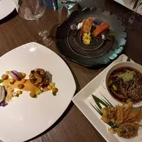 Sensasi menikmati menu andalan dari 5 chef ternama di 10 Hands