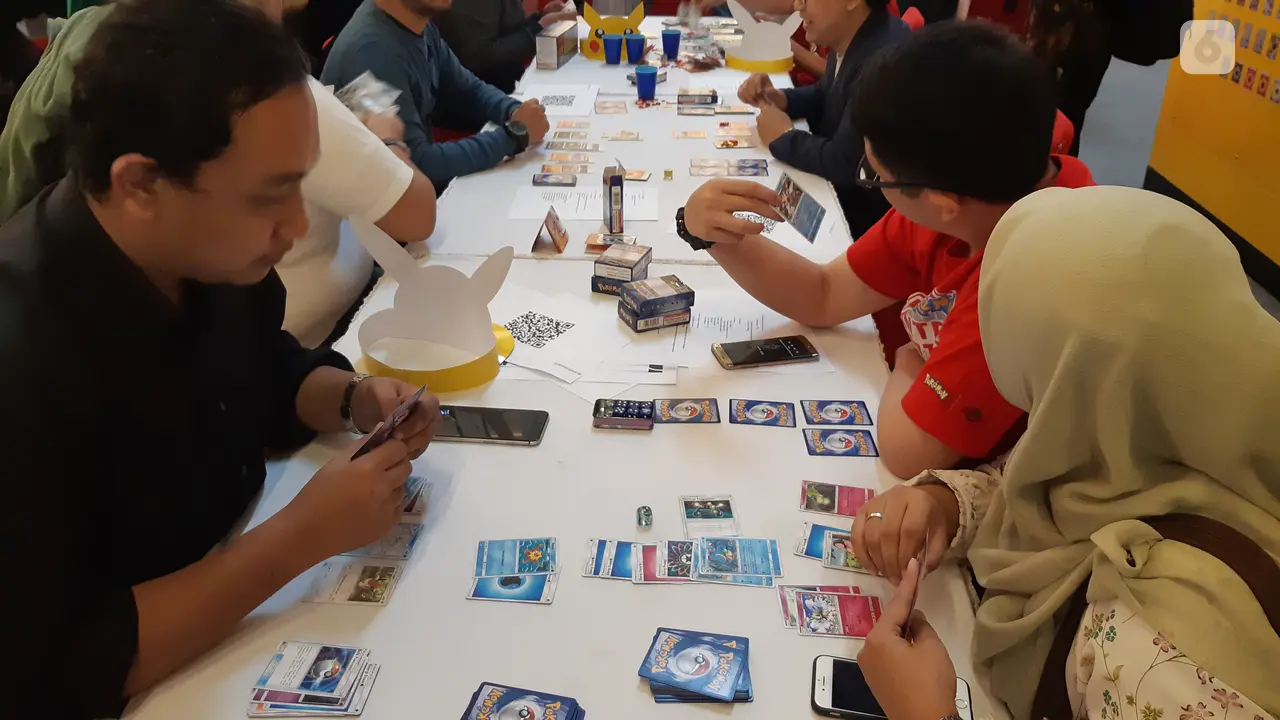 Pokemon trading card