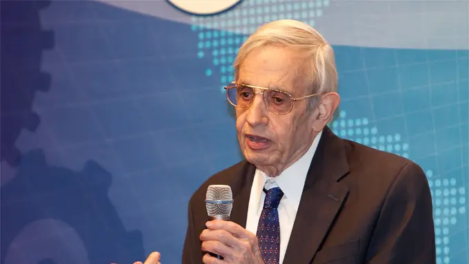 Fakta John Nash yang Kamu Harus Tahu