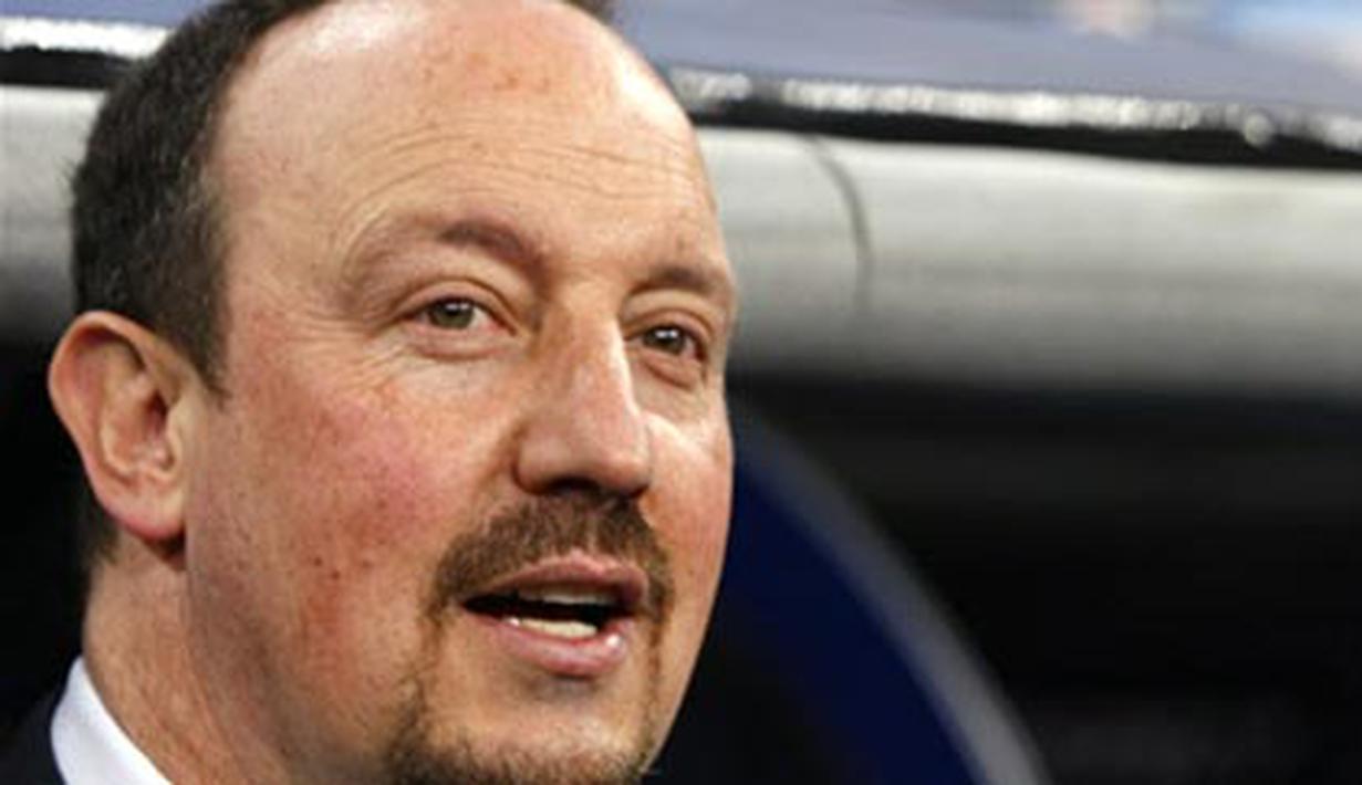Liverpool 's Rafael Ben&iacute;tez before their UEFA Champions League second round first leg match at Estadio Bernabeau in Madrid, Spain, on February 25, 2009. Liverpool won 1-0. AFP PHOTO/PAUL ELLIS