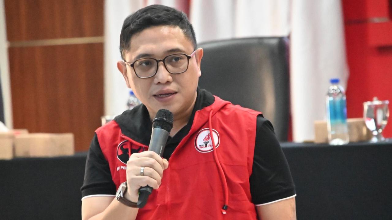 Sekretaris DPC PDI Perjuangan (PDIP) Jakarta Utara, Brando Susanto