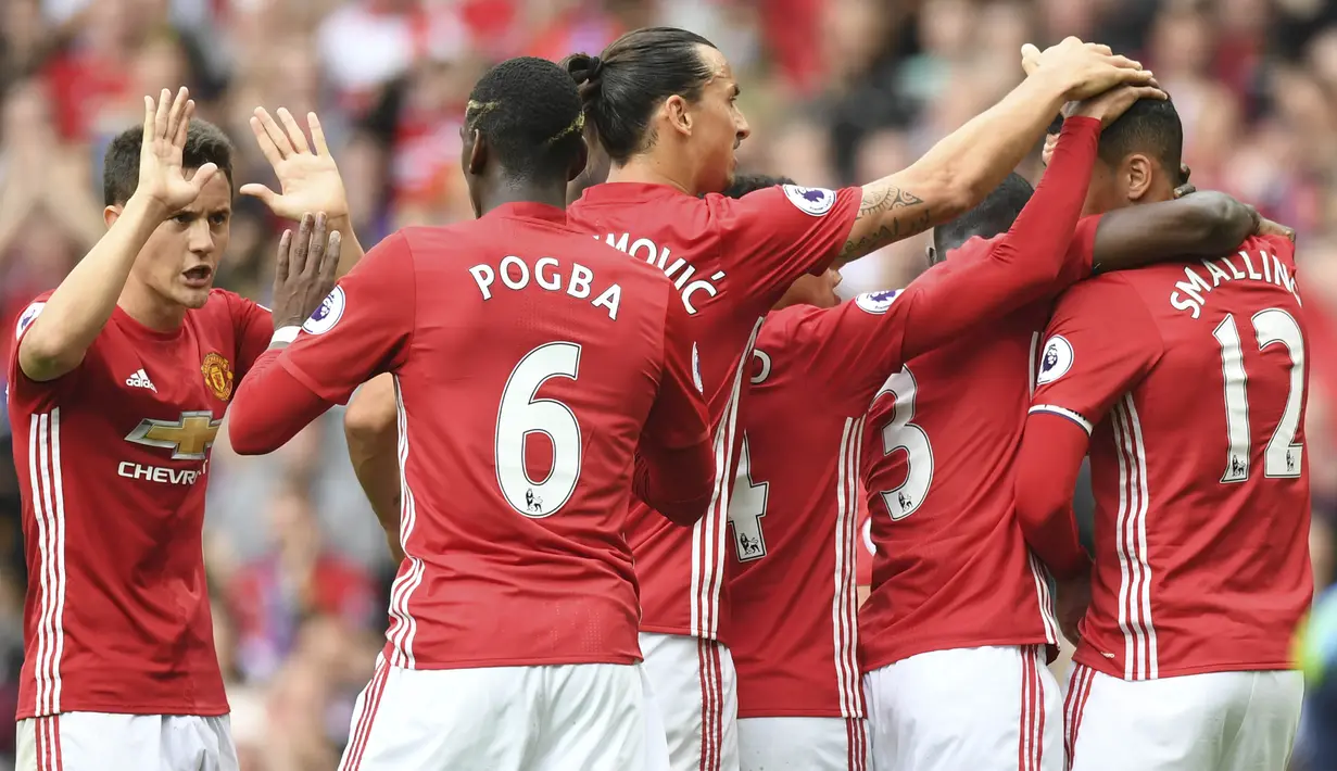 5. Manchester United - 141.103.138 poundsterling dalam 28 pertandingan. (AFP/Anthony Devlin)