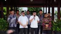 Menteri Perdagangan (Mendag) Zulkifli Hasan berkunjung di Yayasan Baitul Munir Kendal LDII Kabupaten Kendal, Jawa Tengah, Selasa (26/12/2023).