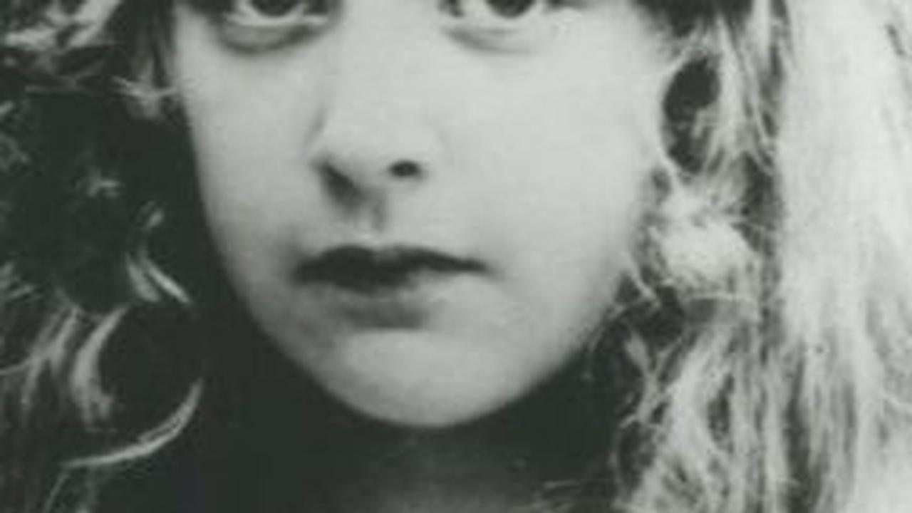 <b>Kisah Awal Kehidupan Agatha Christie</b>