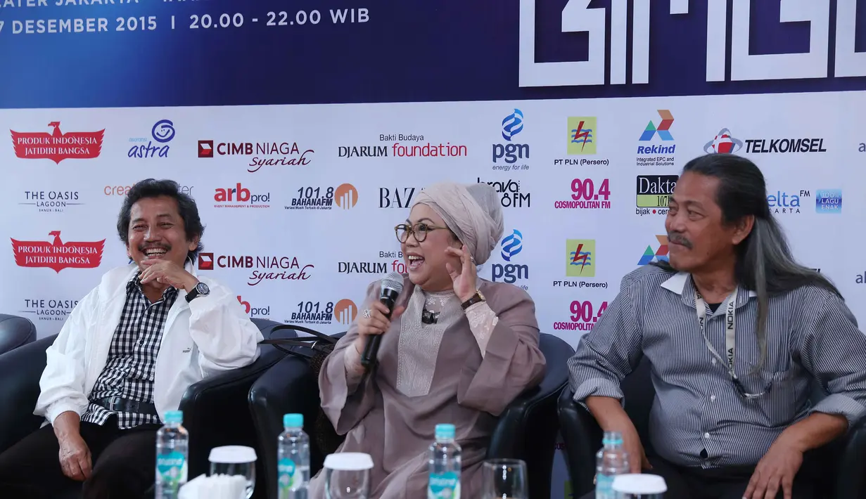 Tak hanya Acil Bimbo yang kerap lupa akan lirik-lirik lagu yang seharusnya melekat di benak, hal serupa pun dialami oleh Iin Parlina. Namun rupanya yang dialami oleh Iin Parlina tak separah Acil Bimbo. (Nurwahyunan/Bintang.com)