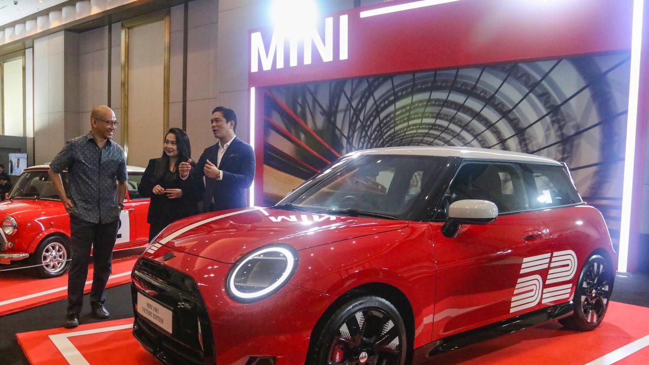 FOTO: MINI Hadirkan Edisi Terbatas 1965 Victory Edition di Indonesia