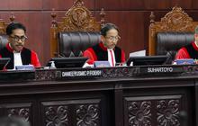 FOTO: MK Gelar Sidang Perdana Terkait Sengketa Hasil Pilkada 2024, Total Ada 310 Perkara