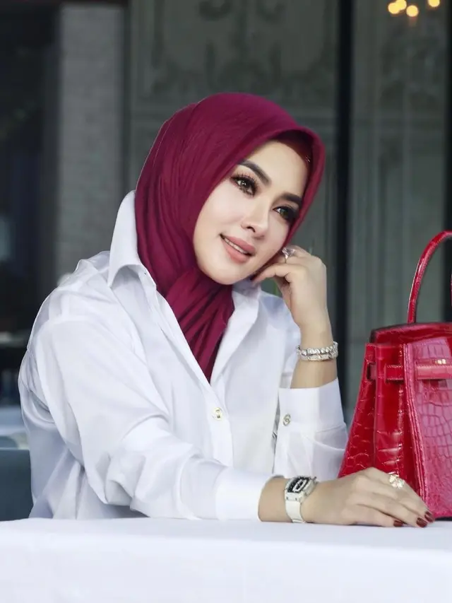 Syahrini. (Foto: Instagram @princessyahrini)
