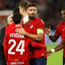 Cetak Sejarah di Liga Champions, Ini Beda Calvin Verdonk dengan Emil Audero dan Kevin Diks