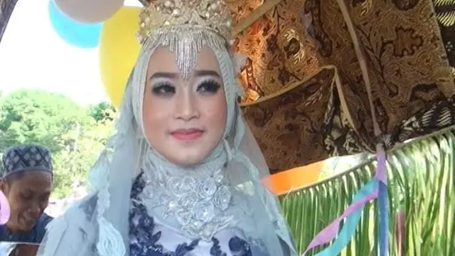 pengantin ditarik gerobak