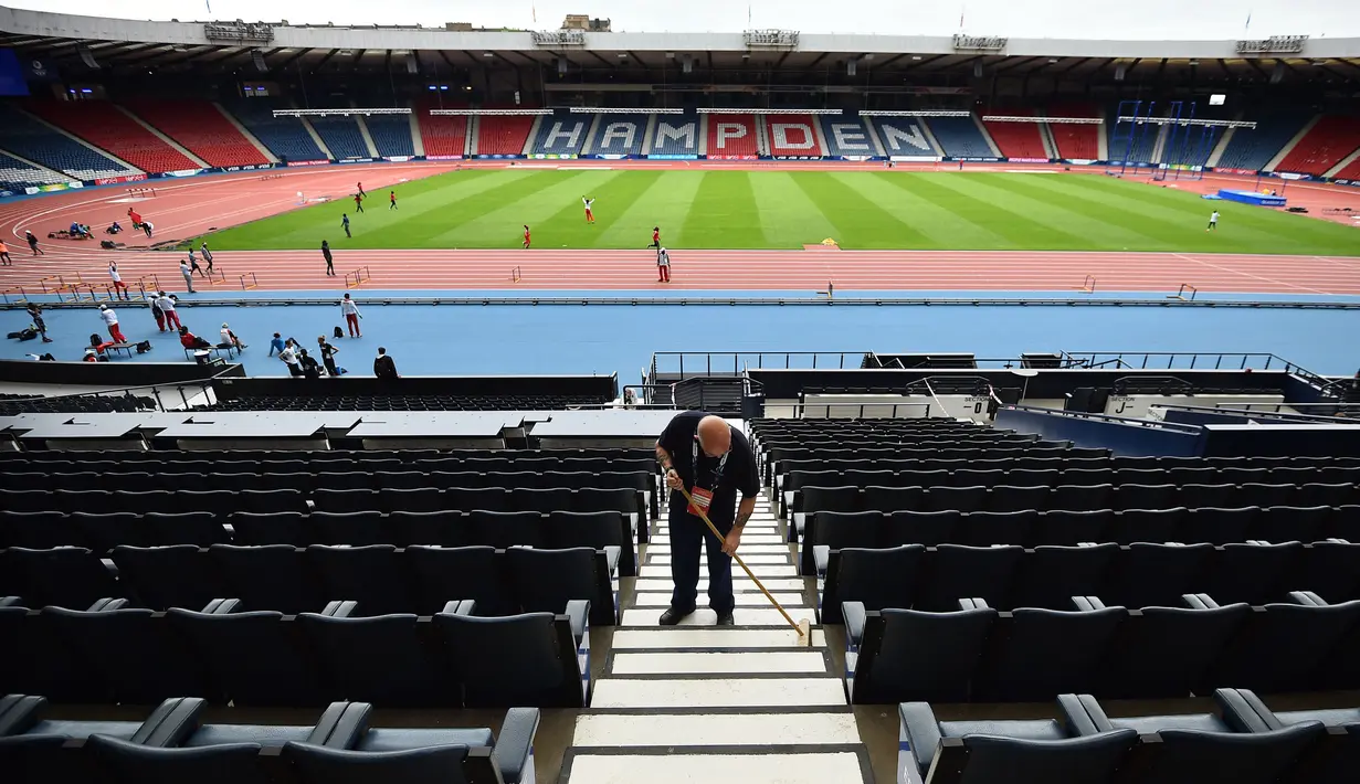 Rencananya Stadion Hampden Park akan menggelar empat pertandingan, dengan rincian tiga laga Grup D dan satu fase 16 besar. Tim tuan rumah rencananya akan menjamu Timnas Republik Ceska pada 14 Juni 2021 dan Timnas Kroasia pada 22 Juni 2021 mendatang. (Foto: AFP/Ben Stansall)