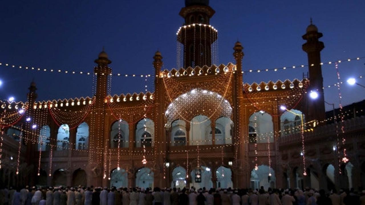 Semarak masjid-masjid agung di dunia ramaikan Ramadan