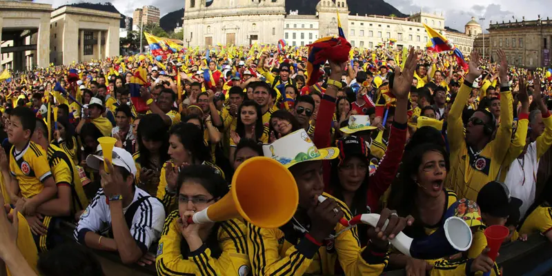 Bolivar Square Bogota Bergemuruh Sambut Kemenangan Kolombia