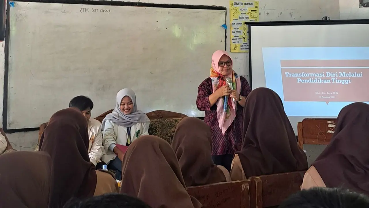 Dosen Universitas Islam Negeri (UIN) Sultan Maulana Hasanuddin (SMH) Banten, Fitri Raya (Istimewa)