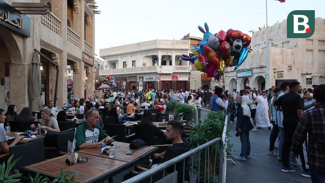 Foto: Berburu Oleh-oleh dan Merchandise Piala Dunia 2022 di Pasar Tradisional Terbesar Qatar, Banyak Harga Miring